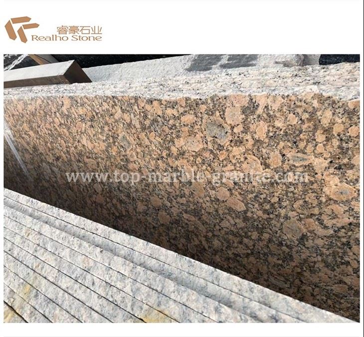 granite giallo fiorito
